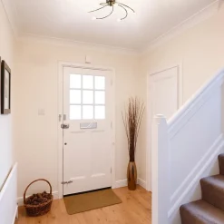 Straluma Klassieke plafondlamp brons met wit gevlamd glas><noscript><img width=