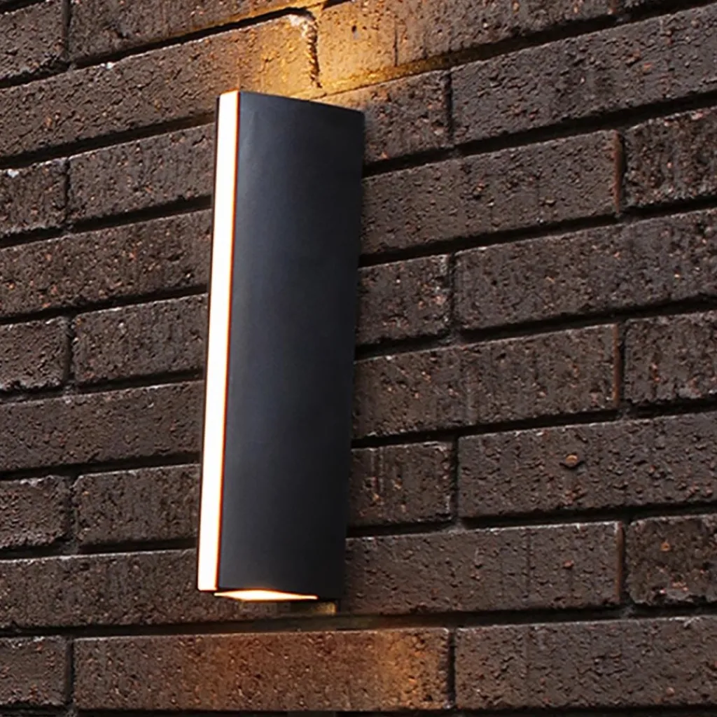 Straluma Langwerpige zwarte buitenlamp up+down en front> Buitenlampen|Wandlampen