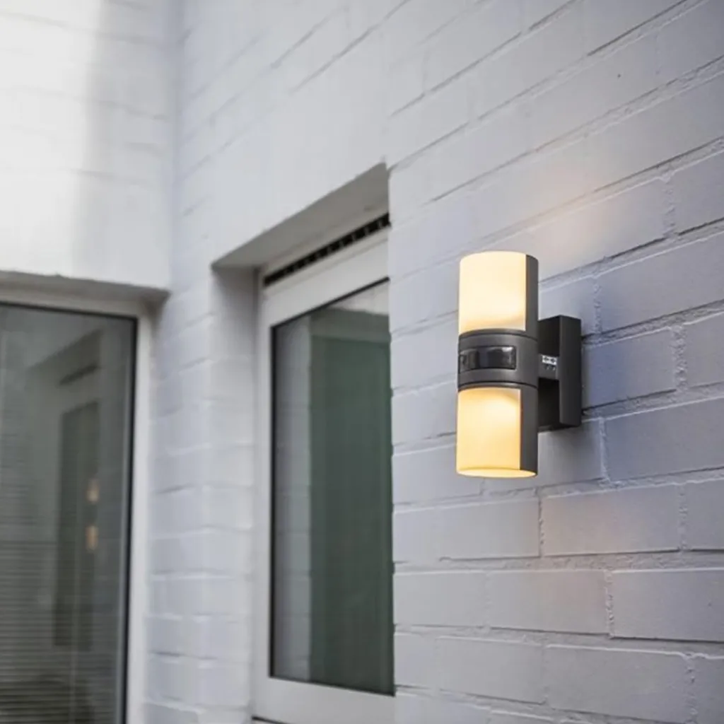 Straluma LED buitenlamp cilinder draaibaar inclusief bewegingssensor> Wandlampen|Buitenlampen