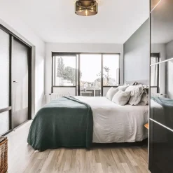 Straluma Stoere plafondlamp zwart met glossy goud><noscript><img width=