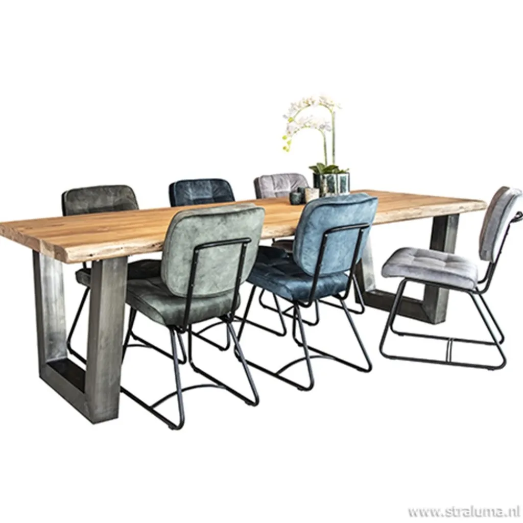 Straluma Velourse eetkamerstoel met zwarte poten> Eetkamerstoelen